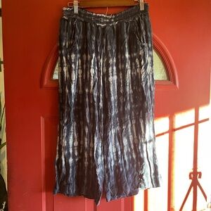 Tie-Dye Blue Women's capri palazzo pants